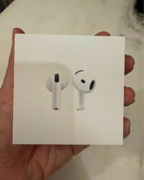 1000077641